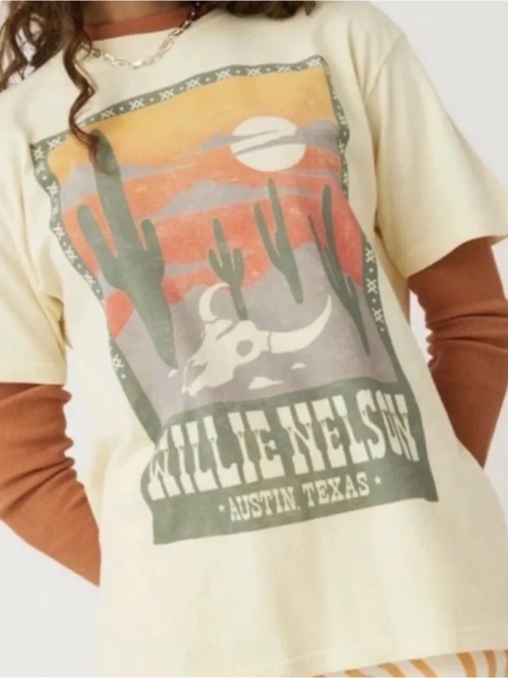 Daydreamer Willie Nelson Graphic Tee